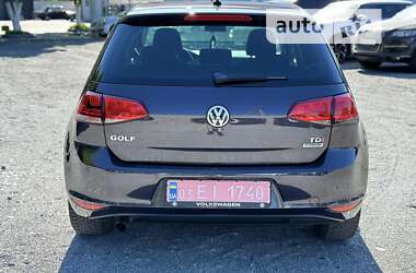 Хетчбек Volkswagen Golf 2015 в Рівному