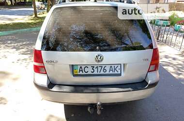 Универсал Volkswagen Golf 2003 в Калиновке