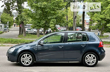 Хэтчбек Volkswagen Golf 2007 в Виннице