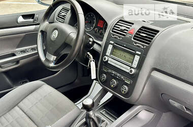 Хэтчбек Volkswagen Golf 2007 в Виннице