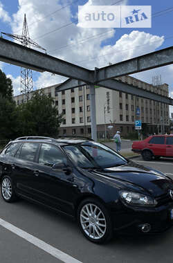 Универсал Volkswagen Golf 2012 в Киеве