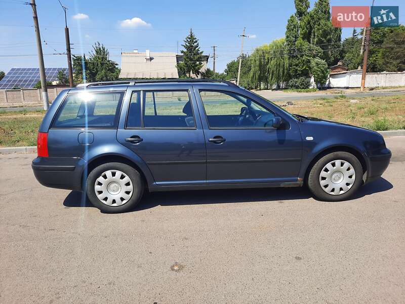 Універсал Volkswagen Golf 2002 в Кривому Розі