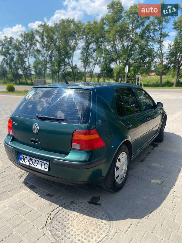 Хетчбек Volkswagen Golf 1998 в Старому Самборі