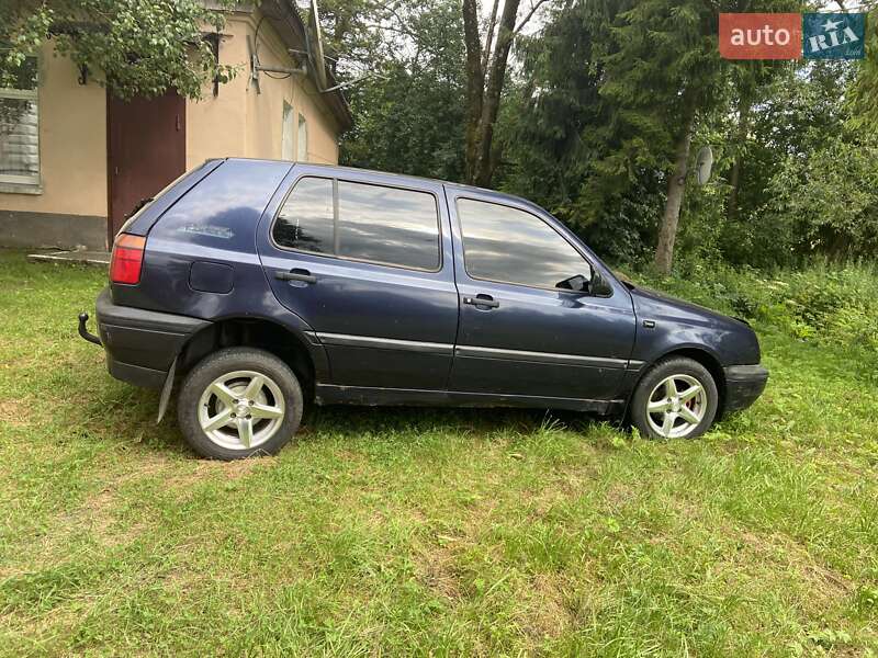 Хэтчбек Volkswagen Golf 1994 в Турке