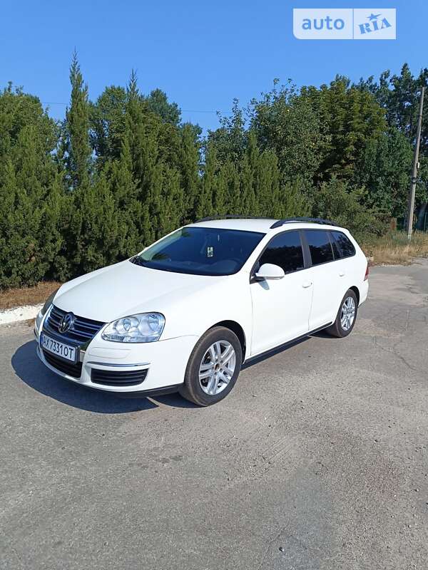 Универсал Volkswagen Golf 2008 в 