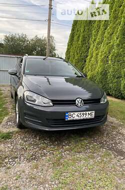 Універсал Volkswagen Golf 2016 в Сокалі