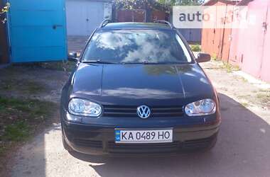 Универсал Volkswagen Golf 2004 в Броварах