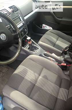 Хетчбек Volkswagen Golf 2008 в Кременчуці