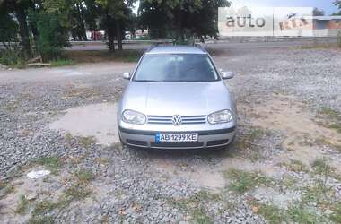 Універсал Volkswagen Golf 2002 в Вінниці