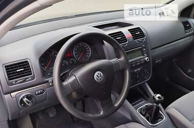 Хетчбек Volkswagen Golf 2005 в Білій Церкві