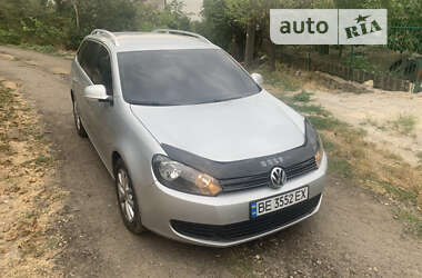 Универсал Volkswagen Golf 2011 в Николаеве