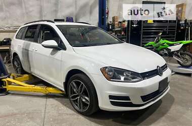 Универсал Volkswagen Golf 2016 в Львове