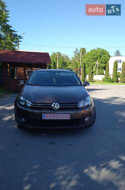 Универсал Volkswagen Golf 2011 в 