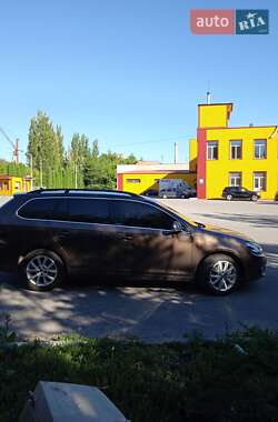 Универсал Volkswagen Golf 2011 в 