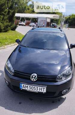 Універсал Volkswagen Golf 2012 в Вінниці