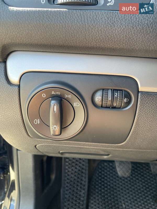 Универсал Volkswagen Golf 2010 в Бережанах