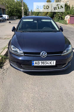 Универсал Volkswagen Golf 2015 в 