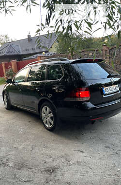 Универсал Volkswagen Golf 2012 в Виннице