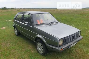 Хэтчбек Volkswagen Golf 1987 в Ковеле