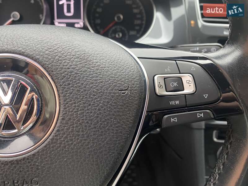 Універсал Volkswagen Golf 2018 в Рівному