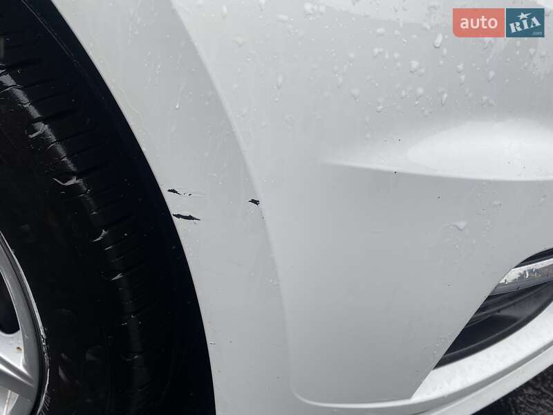 Універсал Volkswagen Golf 2018 в Рівному