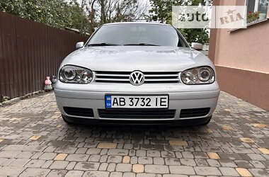 Хетчбек Volkswagen Golf 2000 в Тульчині