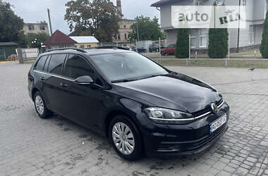 Универсал Volkswagen Golf 2018 в Мукачево