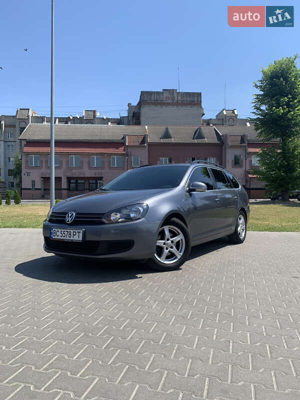 Универсал Volkswagen Golf 2009 в Львове