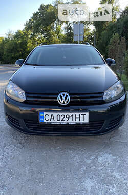 Универсал Volkswagen Golf 2011 в Звенигородке