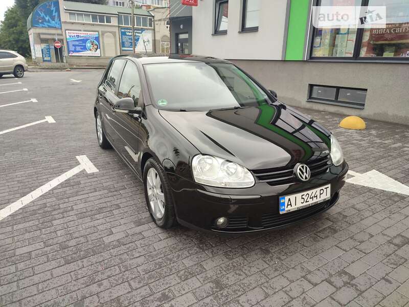 Хэтчбек Volkswagen Golf 2008 в Белой Церкви