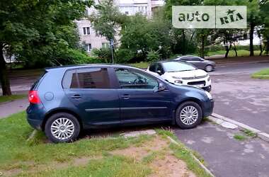 Хэтчбек Volkswagen Golf 2006 в Львове