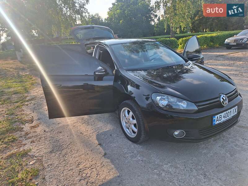 Хетчбек Volkswagen Golf 2009 в Тульчині