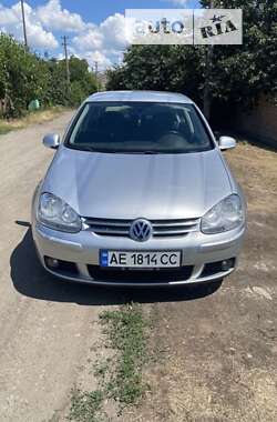 Хетчбек Volkswagen Golf 2006 в Дніпрі