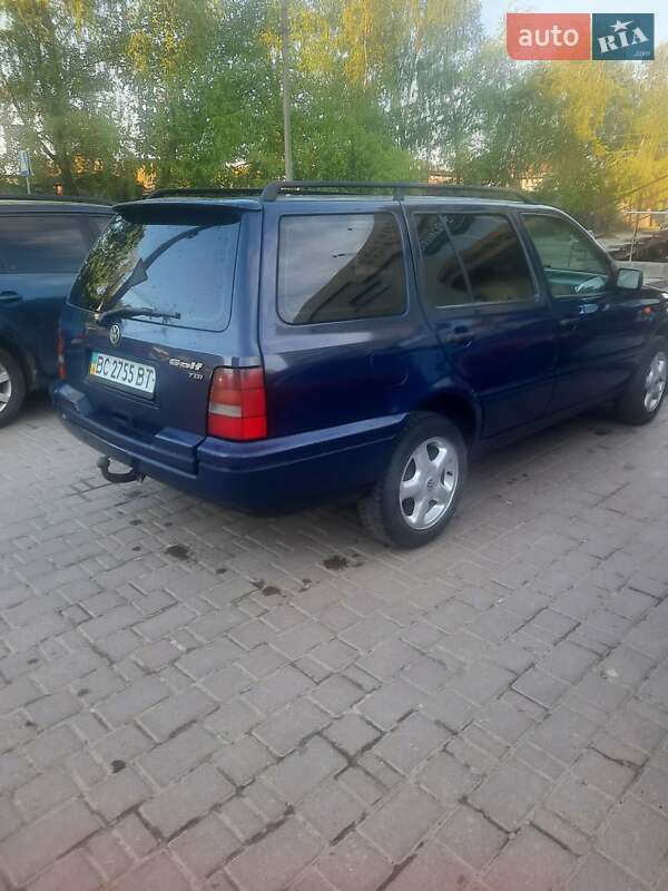 Універсал Volkswagen Golf 1996 в Івано-Франківську