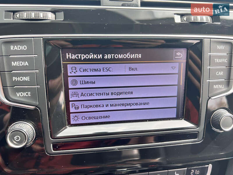 Хетчбек Volkswagen Golf 2013 в Луцьку