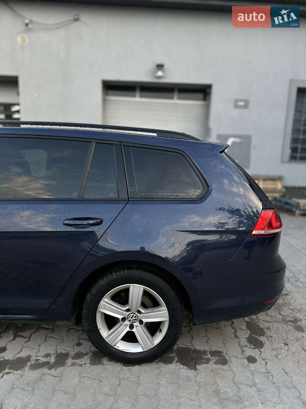 Универсал Volkswagen Golf 2014 в Львове