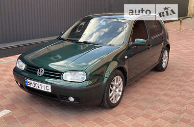 Хетчбек Volkswagen Golf 2000 в Одесі