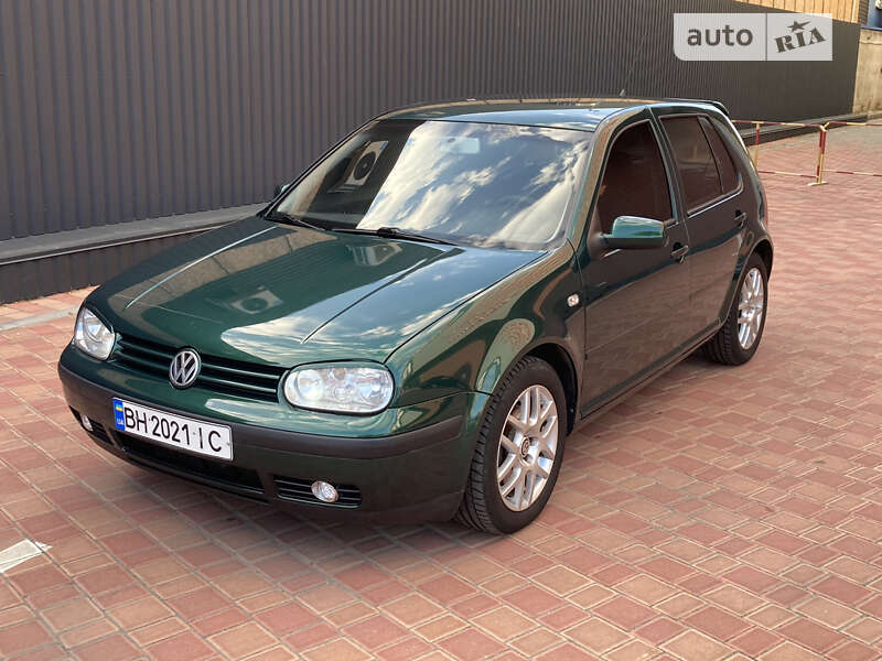 Хетчбек Volkswagen Golf 2000 в Одесі