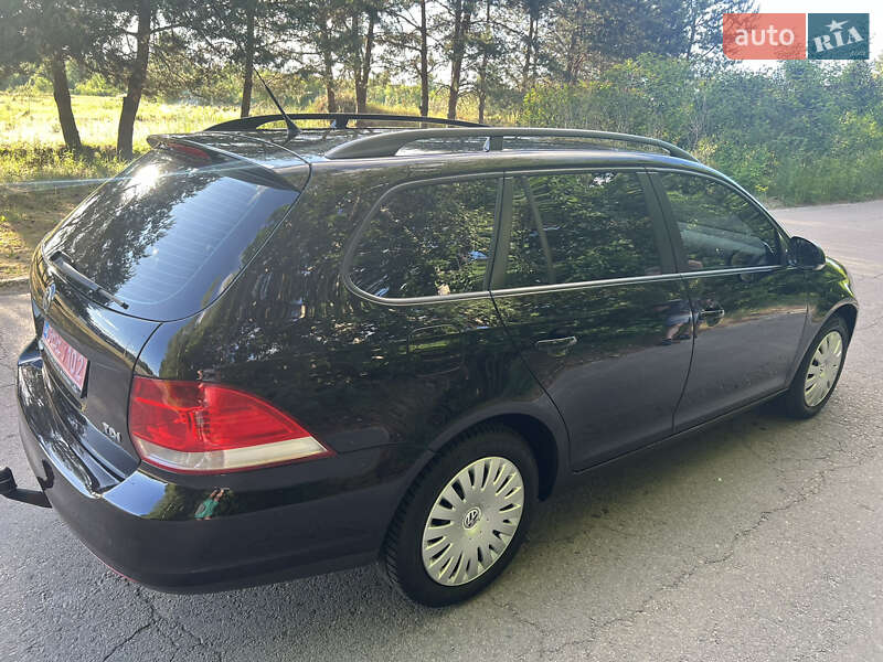 Універсал Volkswagen Golf 2009 в Ковелі