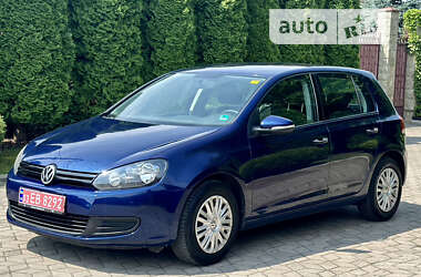 Хетчбек Volkswagen Golf 2009 в Рівному