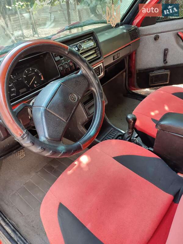 Хэтчбек Volkswagen Golf 1989 в Берестечку