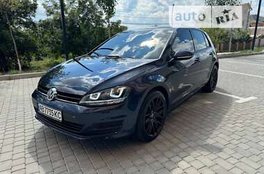 Хетчбек Volkswagen Golf 2016 в Вінниці