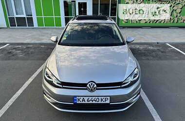 Універсал Volkswagen Golf 2017 в Умані