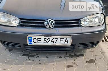 Универсал Volkswagen Golf 2002 в Черновцах