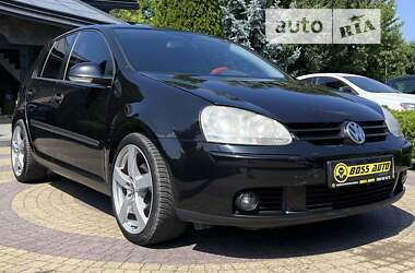 Хэтчбек Volkswagen Golf 2004 в Львове