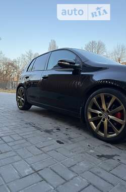 Хетчбек Volkswagen Golf 2011 в Черкасах