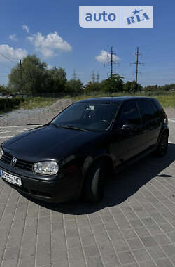 Хэтчбек Volkswagen Golf 2000 в Львове