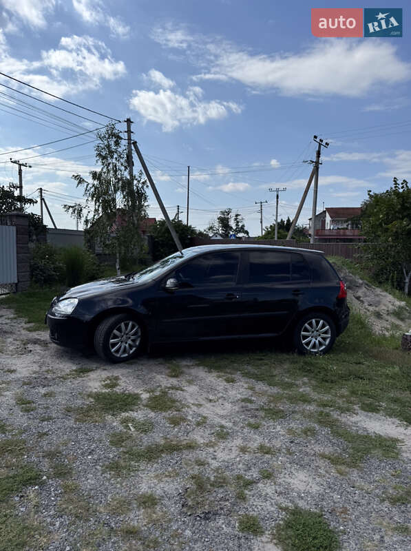Хэтчбек Volkswagen Golf 2004 в Ровно фото 11 Хэтчбек Volkswagen Golf 2004 в Ровно