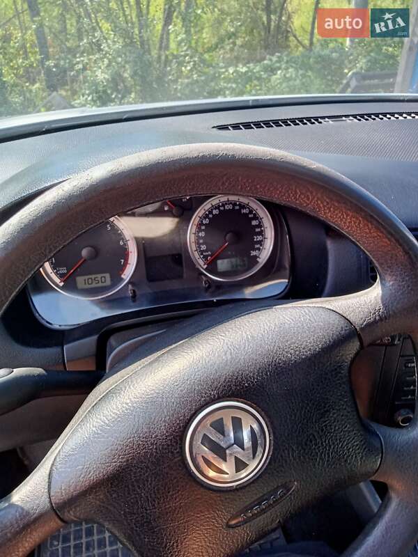 Універсал Volkswagen Golf 2006 в Івано-Франківську