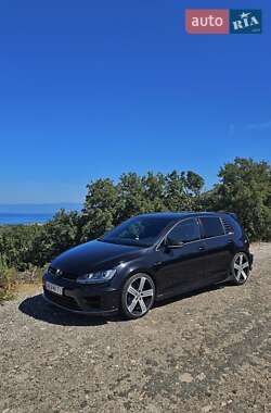 Хетчбек Volkswagen Golf 2016 в Кривому Розі